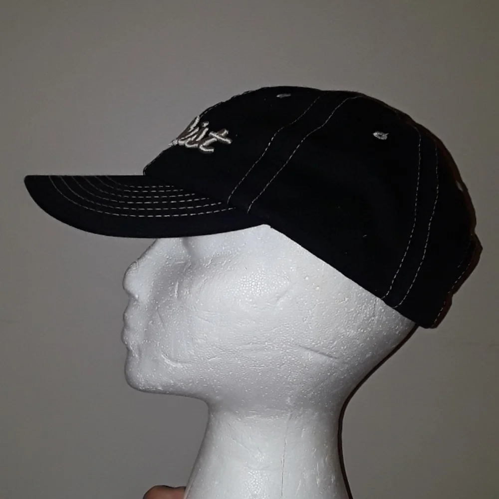 Titleist Golf Black and White Baseball Cap Hat